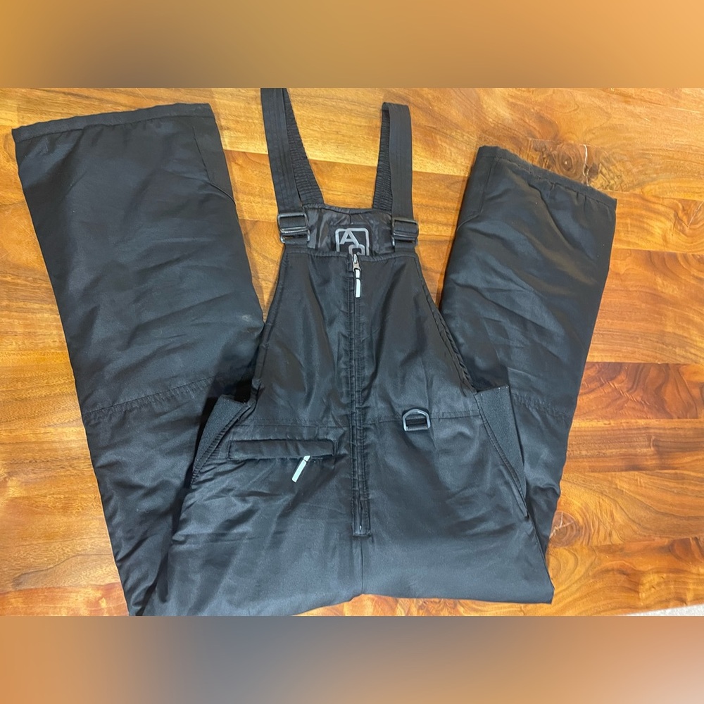 Black Snow Bib Overalls. Youth 12/14